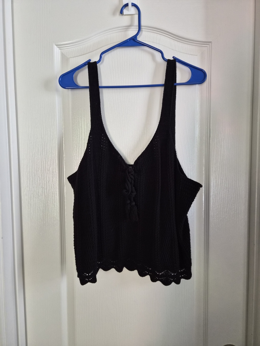 Old Navy Black Crochet Camisole Tank with Tie Front
